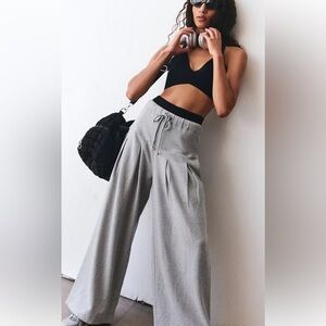 Free People Movement Studio Siren Pants in Gray.Size M